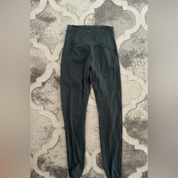 Alphalete color dark grey, material very smooth and stretchy - Picture 3 of 3